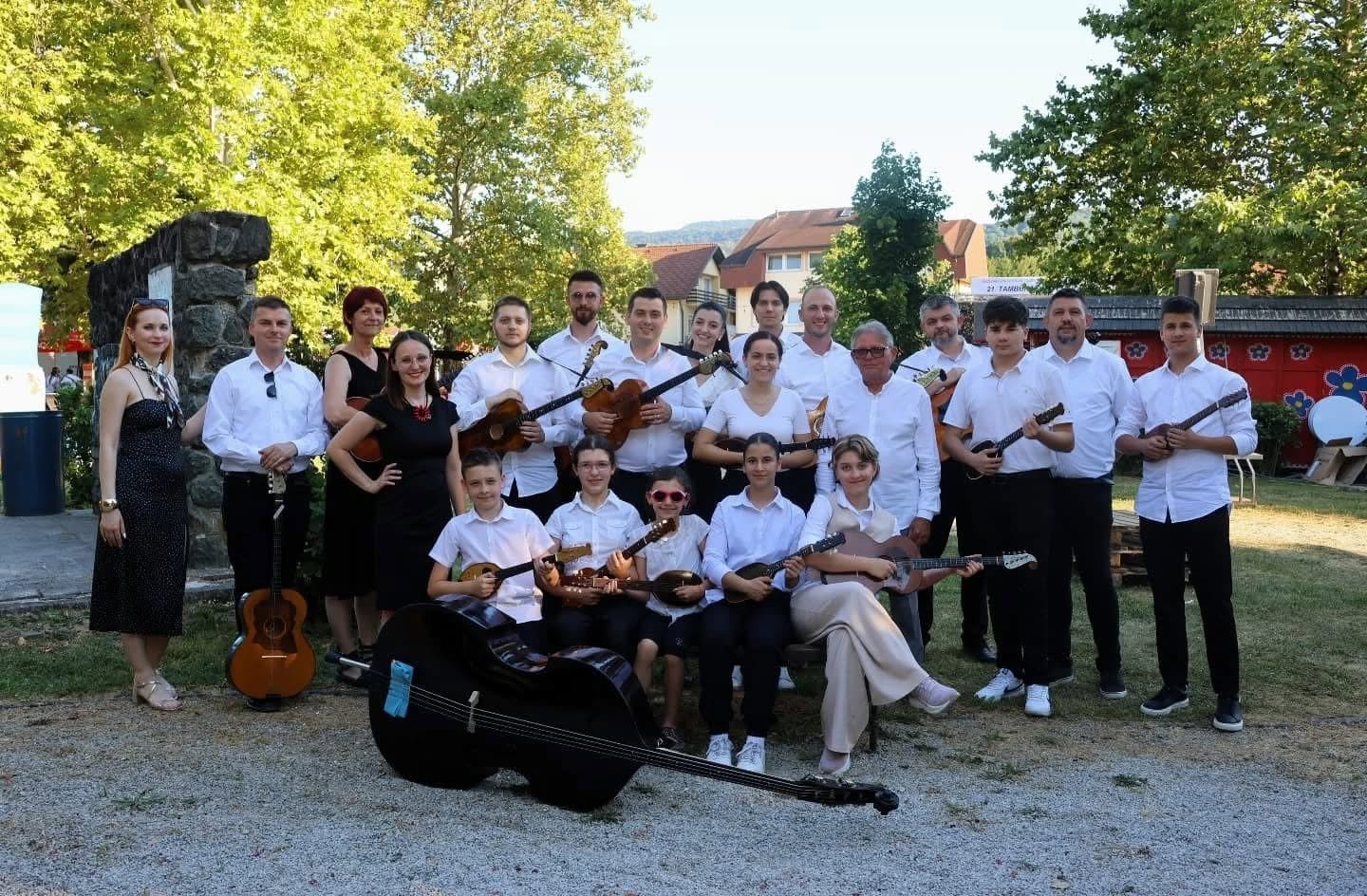 Međunarodni festival tamburice i folklora, slika 1